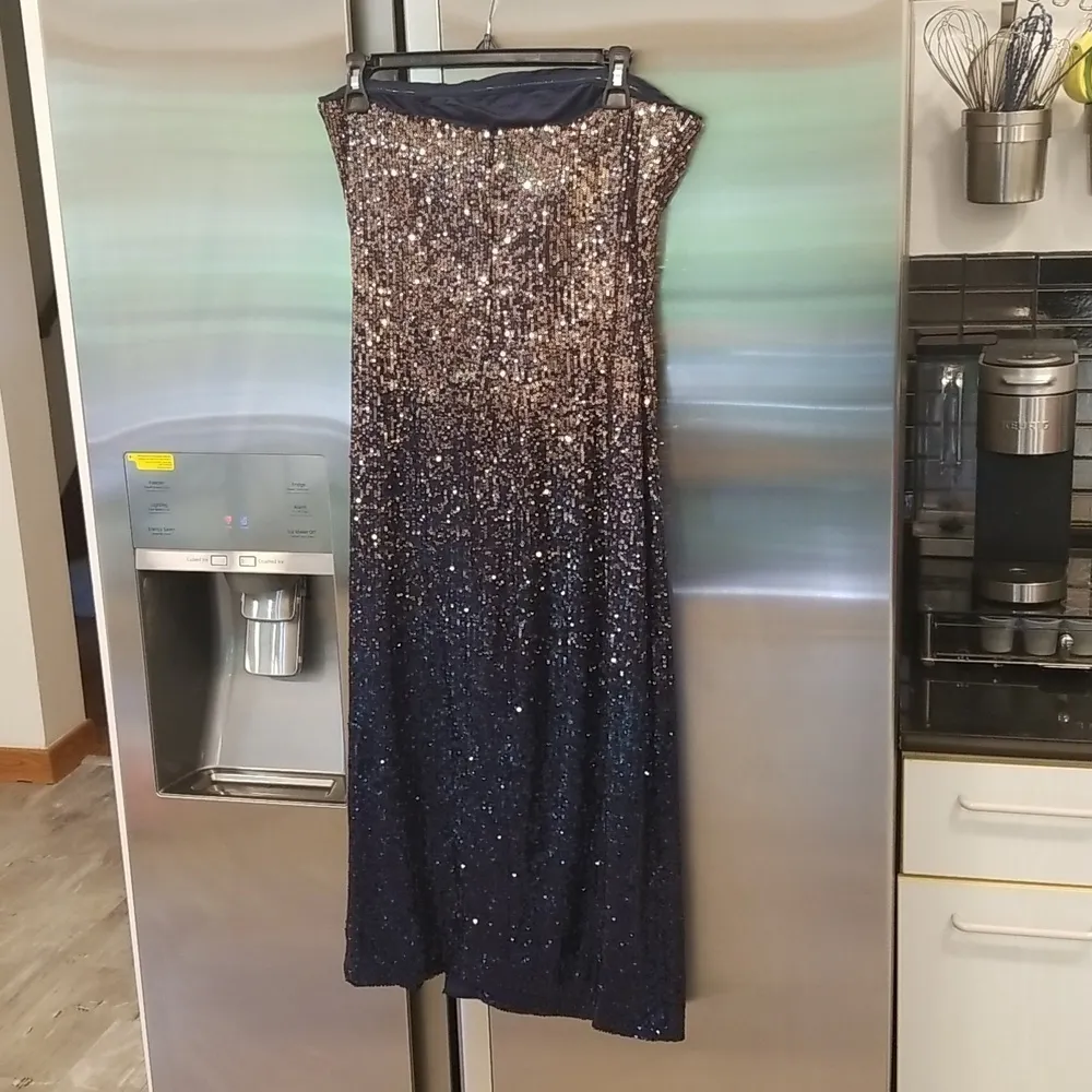 💕TRINA TURK💕 Stella Dress ~ Supernova Sequin Moonstone/Midnight Ombre 8 NWT - Image 9