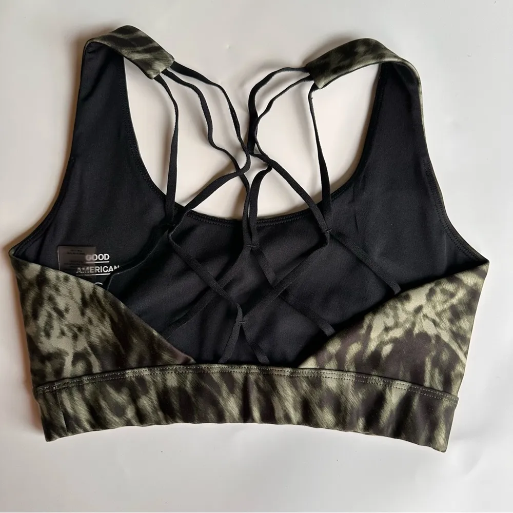Good American Green Leopard Patterned Sports Bra Size 1 - Image 2