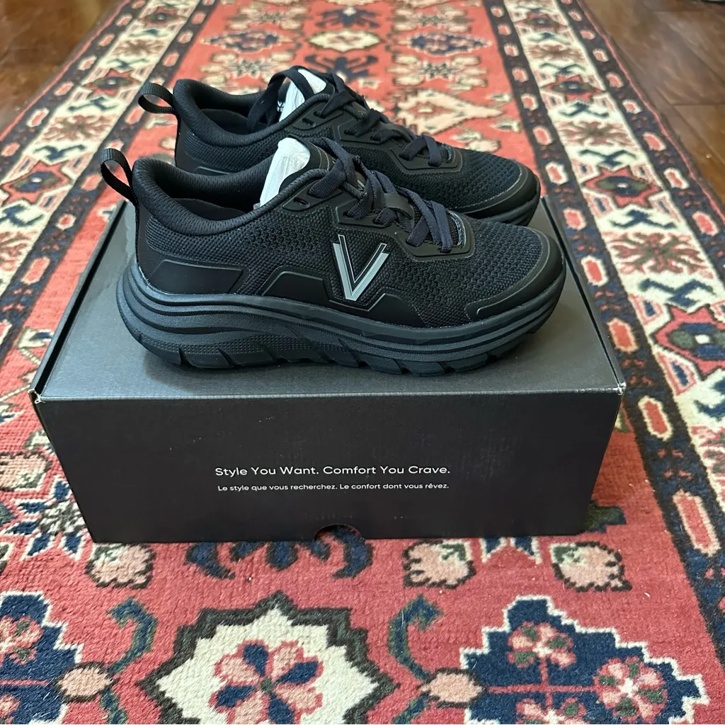 Vionic NIB  Walk Max in Black - Image 7