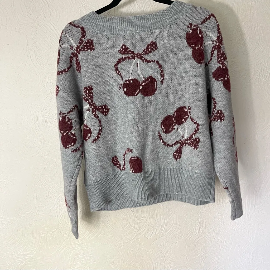 Social Scene Gray V - Image 4