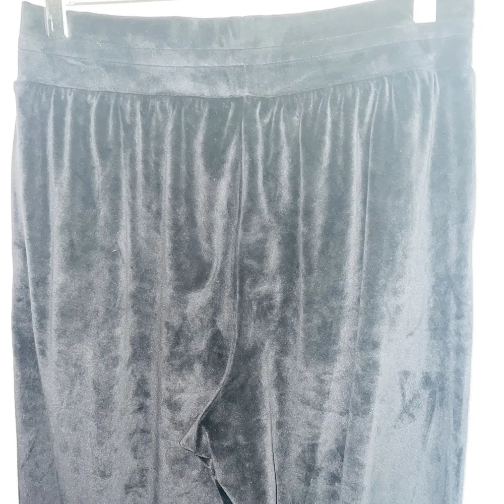 Victoria's Secret On Point Black Velour Jogger Style Sweatpants - Image 9