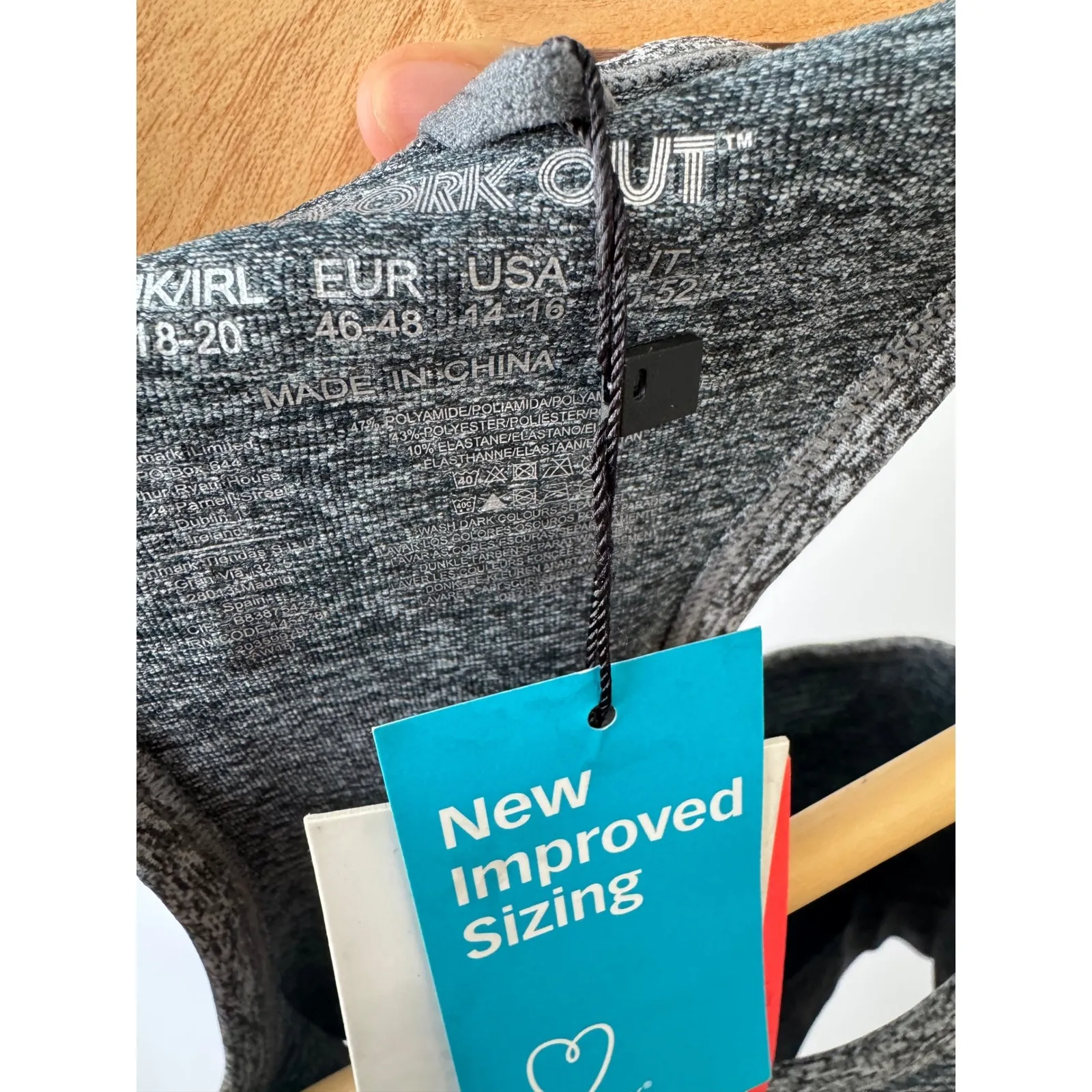 WORKOUT Ombre Sports Bra Racerback Medium Support Activewear‎ 14 - Image 3