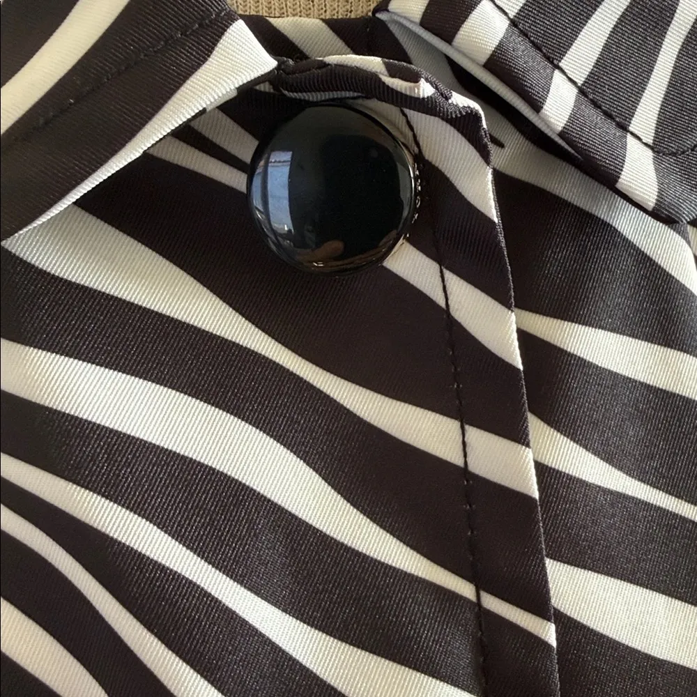 Kate Spade Black and White zebra Striped rain coat XS - Image 7