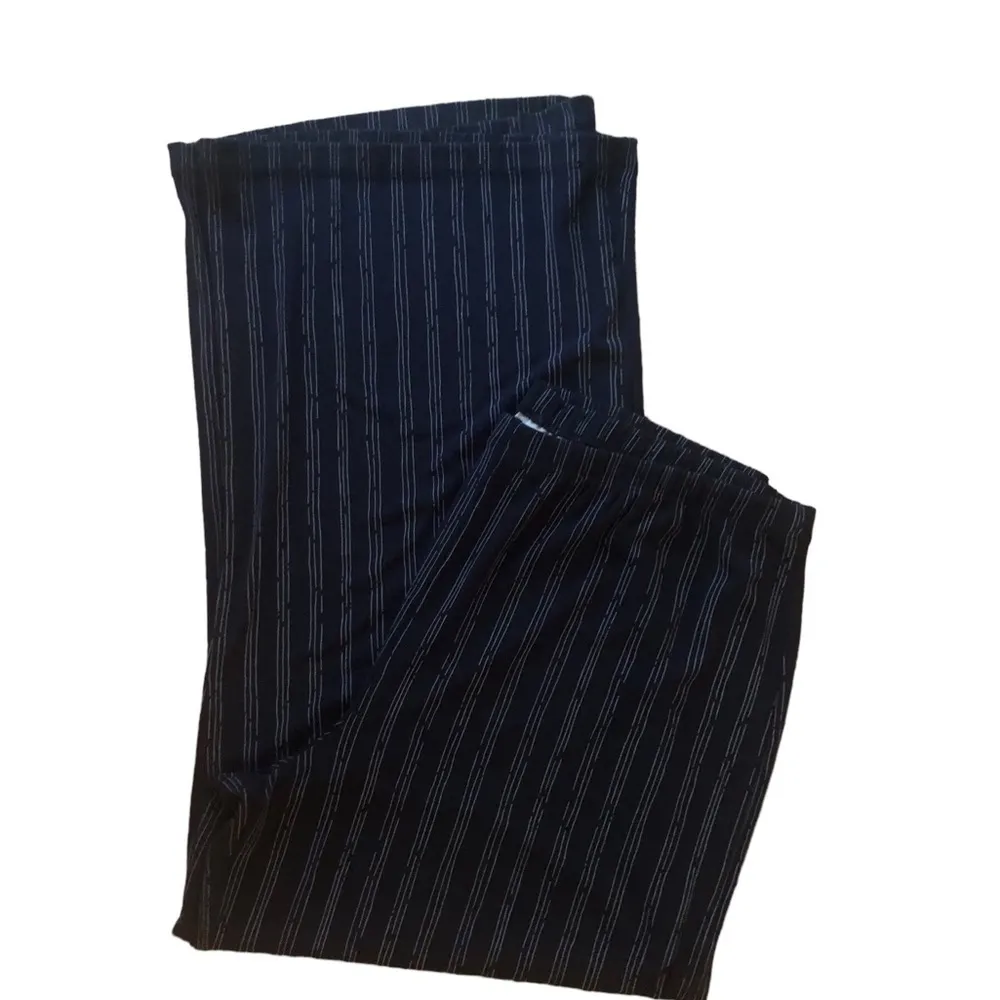 Chico’s Travelers Slinky Wide Leg Pants Navy Blue Sz. 3/16 Broken Lines Career - Image 3