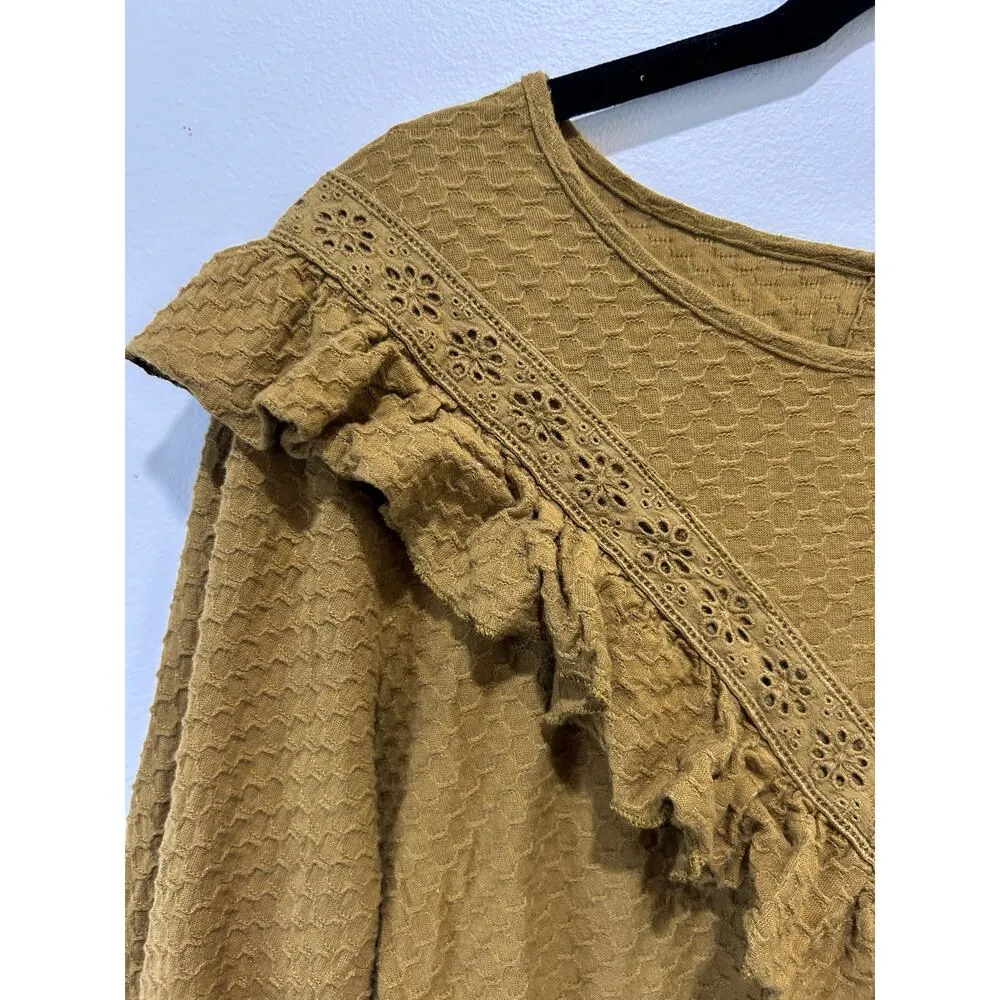 J. Crew olive green top size S ruffles button closure boho - Image 2