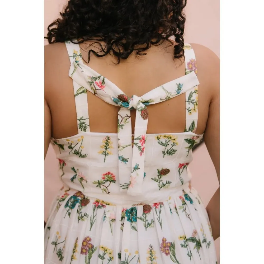 Ivy City Co. NWT‎ Robyn Midi Floral Embroidered Cream Dress in Wildflower Size 2 - Image 2