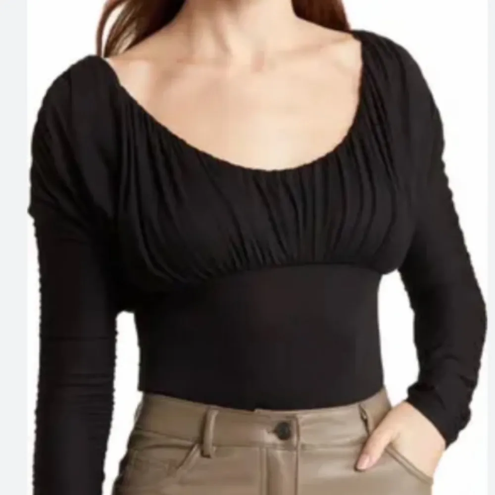 NWOT Elodie Women's Top Black Ruched Long Sleeves Bodysuit Blouse Size XS - Image 2