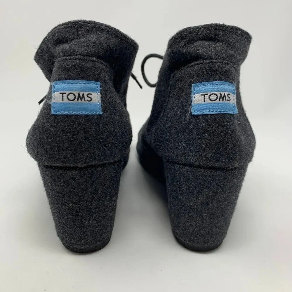 Toms Grey‎ Wool Desert Wedge Booties Laceup - Image 6
