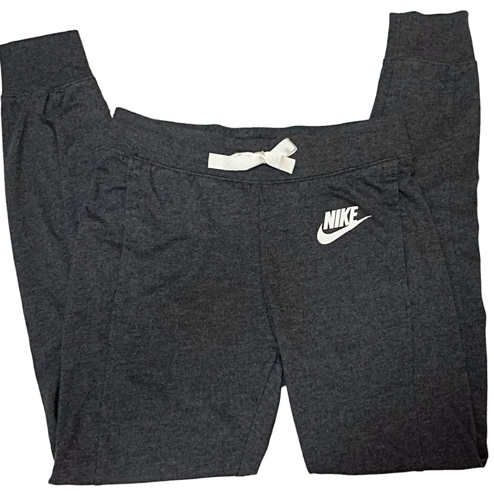 Women’s Nike Logo Joggers Sweatpants with Pockets Size XS - Image 6
