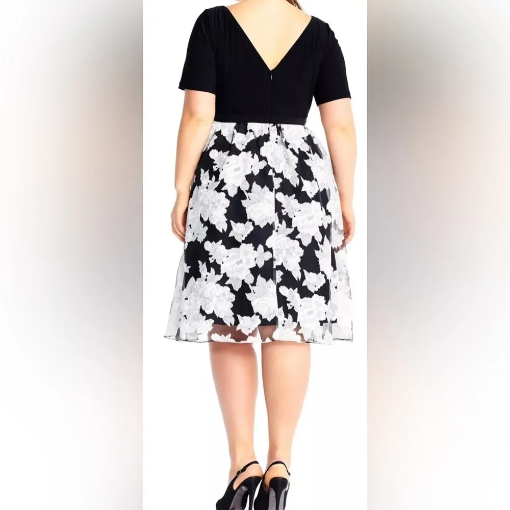 Adrianna Papell Savannah Organza floral printed fit and flare Dress - Image 2