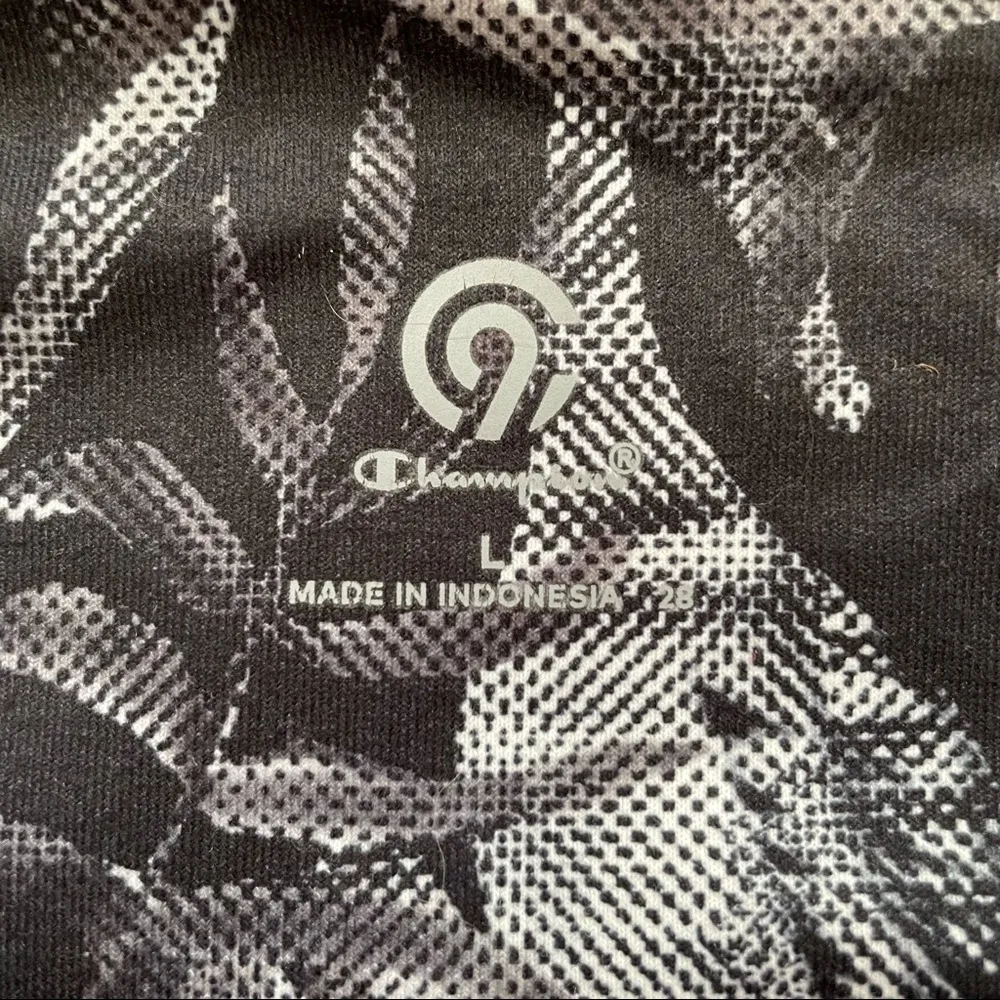 CHAMPION leggings, size L - Image 4