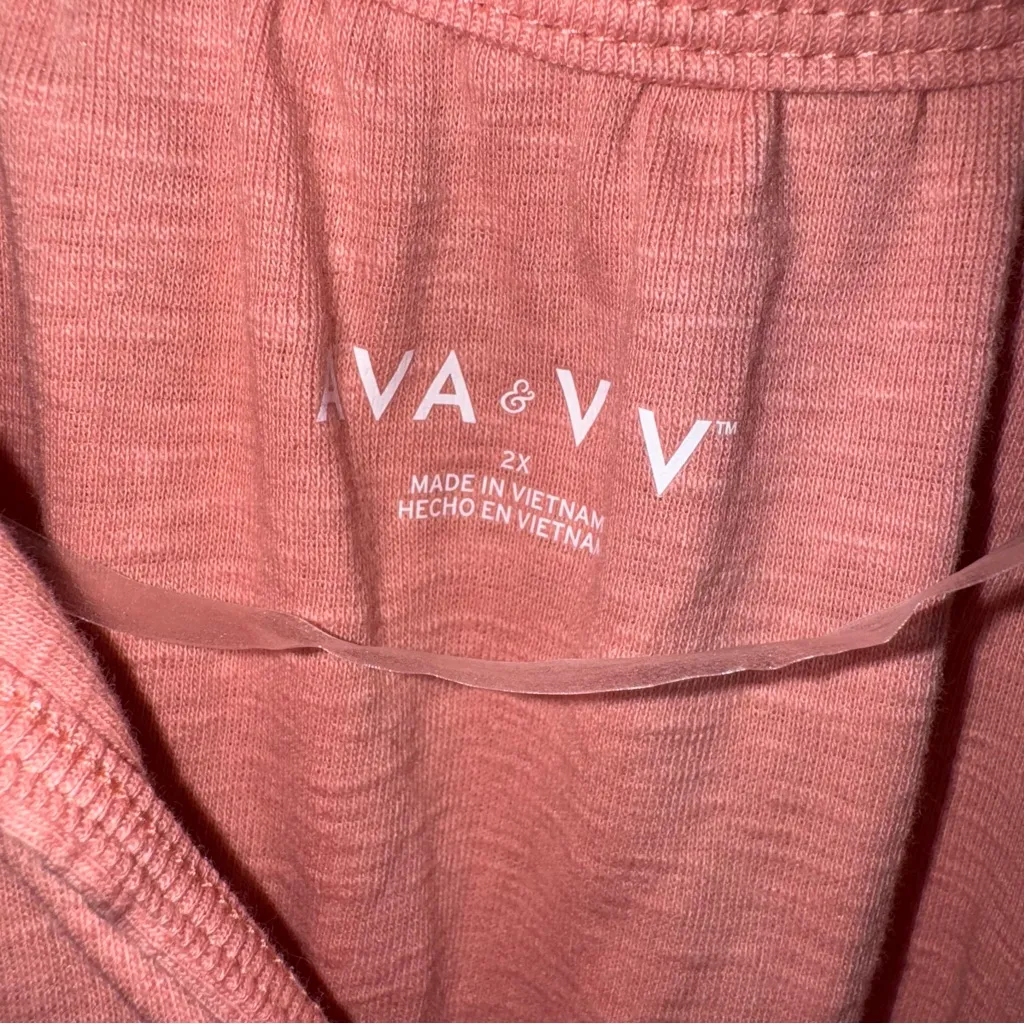 NEW Ava & Viv Tank Top - Image 4