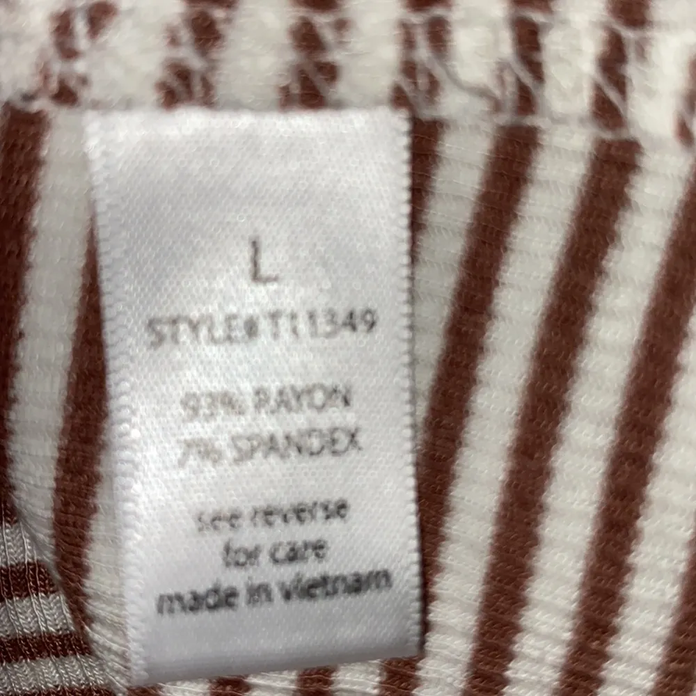 Active USA  ribbed pocket tee - Image 3