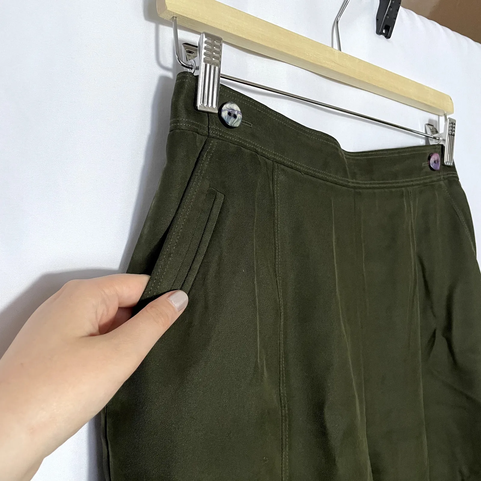 Dana Buchman 100% silk women's size 10 vintage straight leg pants back zip - Image 2