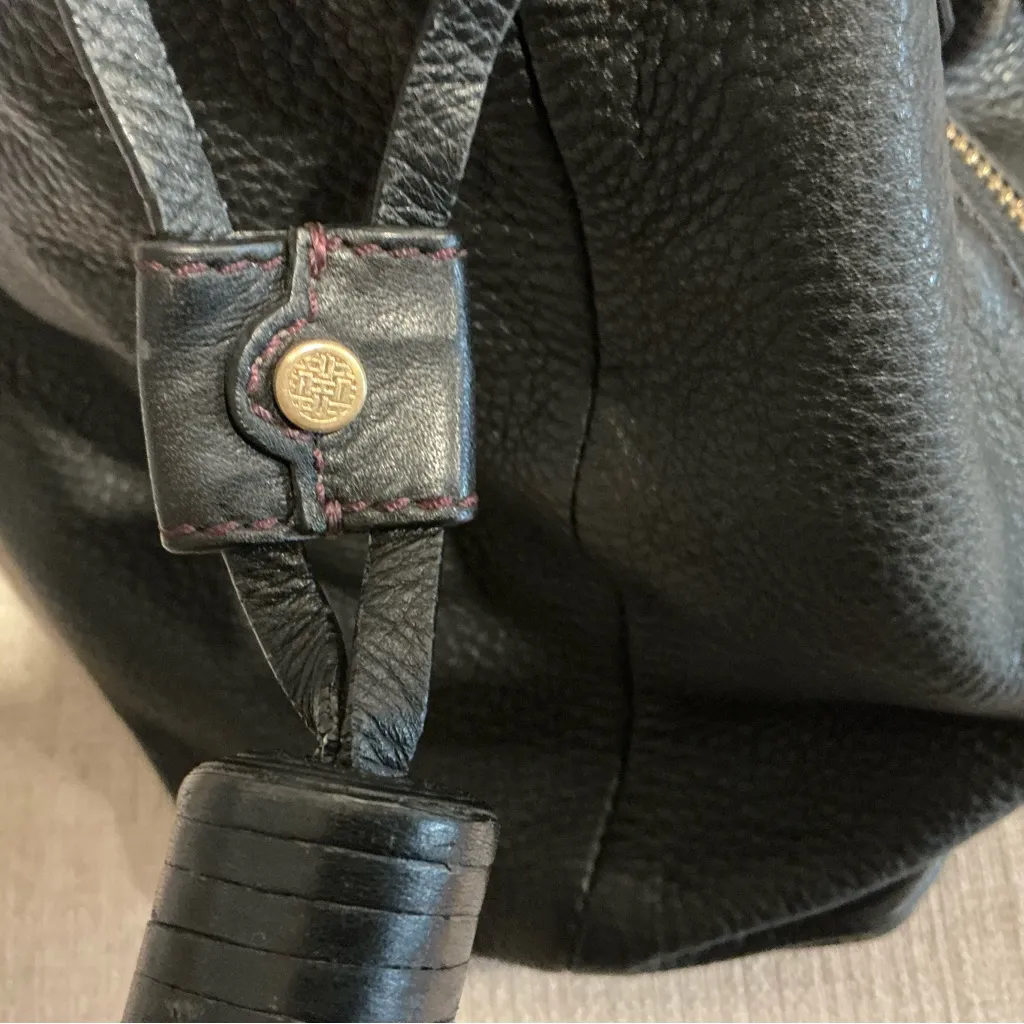 Cole Haan hobo bag black pebble leather shoulder bag large bag tote tassel cinch - Image 9