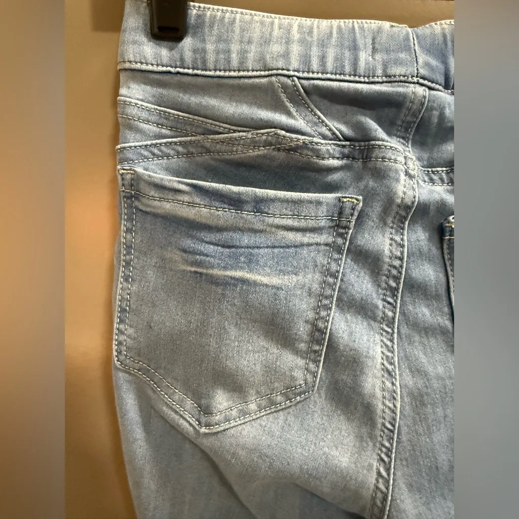 Altar'd State Tennley Flare Hem Bell Bottom Womens X-SMALL Light Blue Jeans! - Image 4