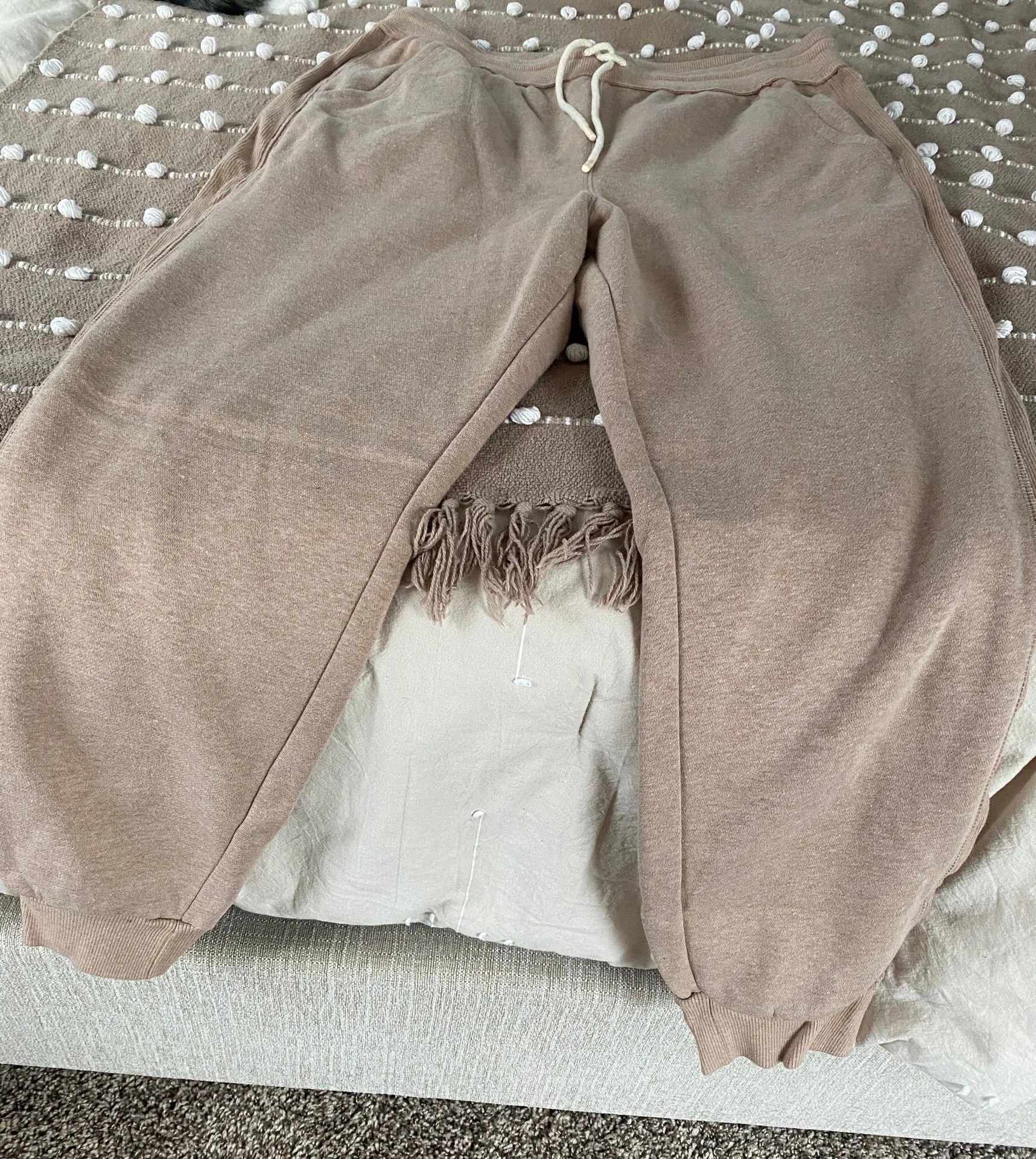 Universal Thread Tan Sweatpants - Image 2