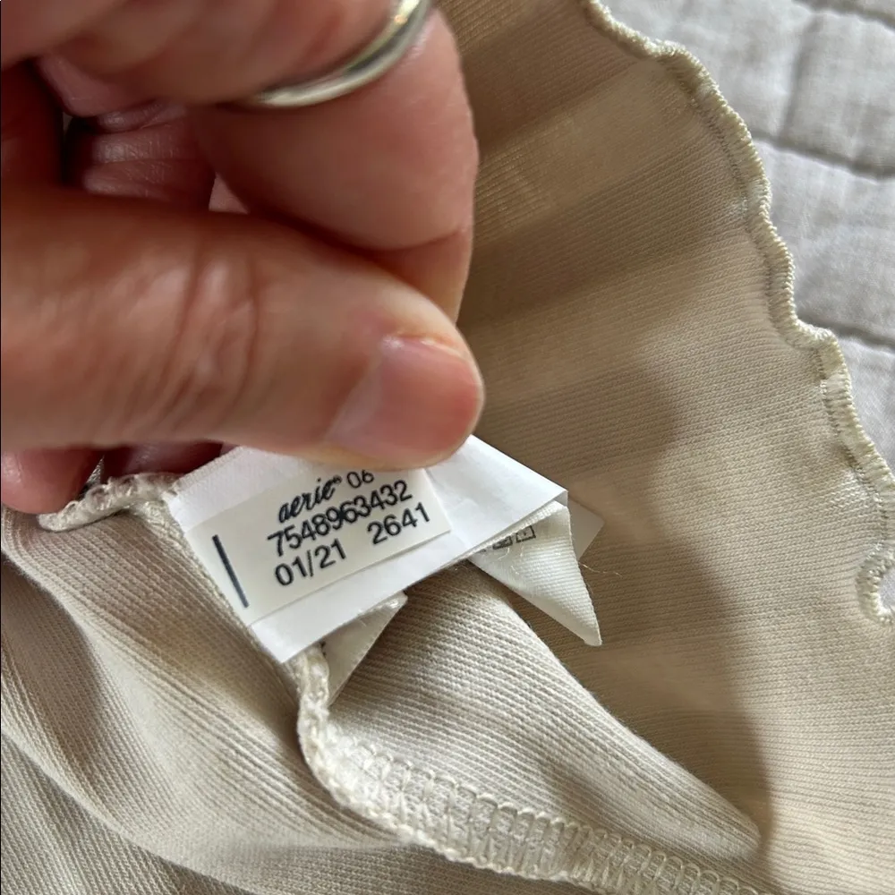 Aerie offline og original beige square neck cropped cotton ribbed baby tee M​ - Image 5