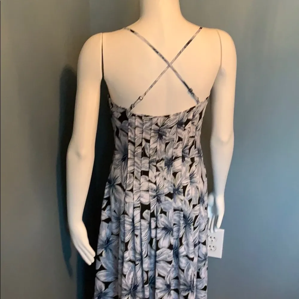 Banana Republic Navy Floral Pintuck Midi Dress 2 - Image 7