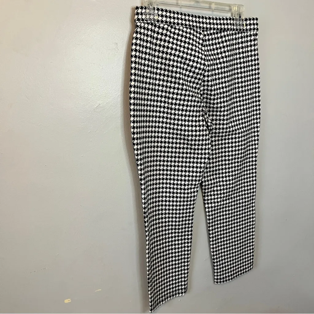 Houndstooth Black and White Women's Pants - Image 5