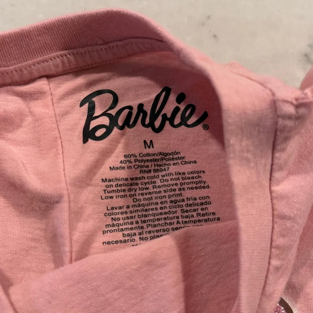 🦃 Barbie Pink Cropped Tee Medium - Image 7