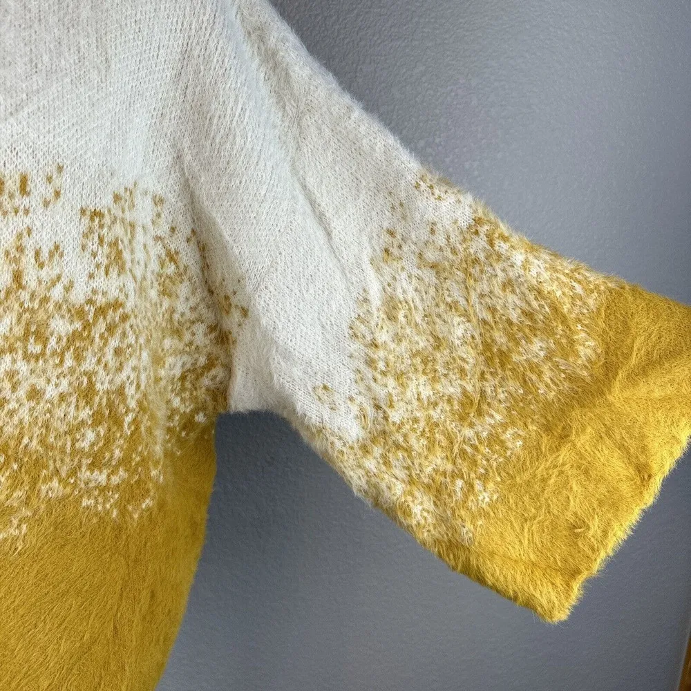 Anthropologie Akemi Kin Women Senna Eyelash Cardigan Sweater One Size Ivory Gold - Image 2