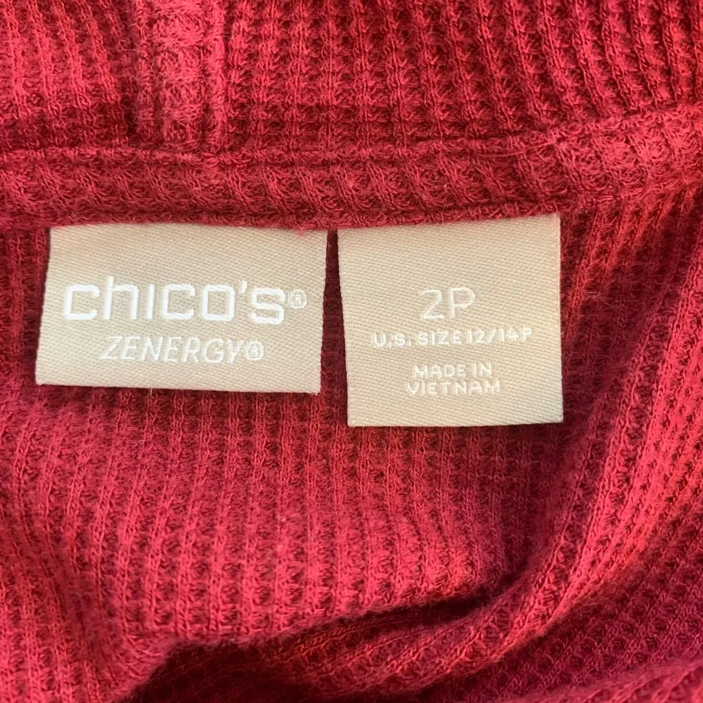 Chico's Zenergy Burgundy Waffle Knit Cardigan Hoodie 2P Open Front Pockets Artsy - Image 3