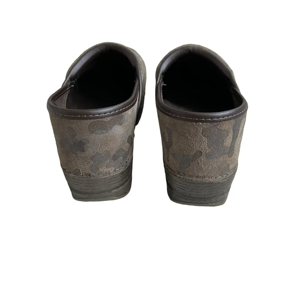 Dansko  Professional Clog - Camo Suede - Image 6