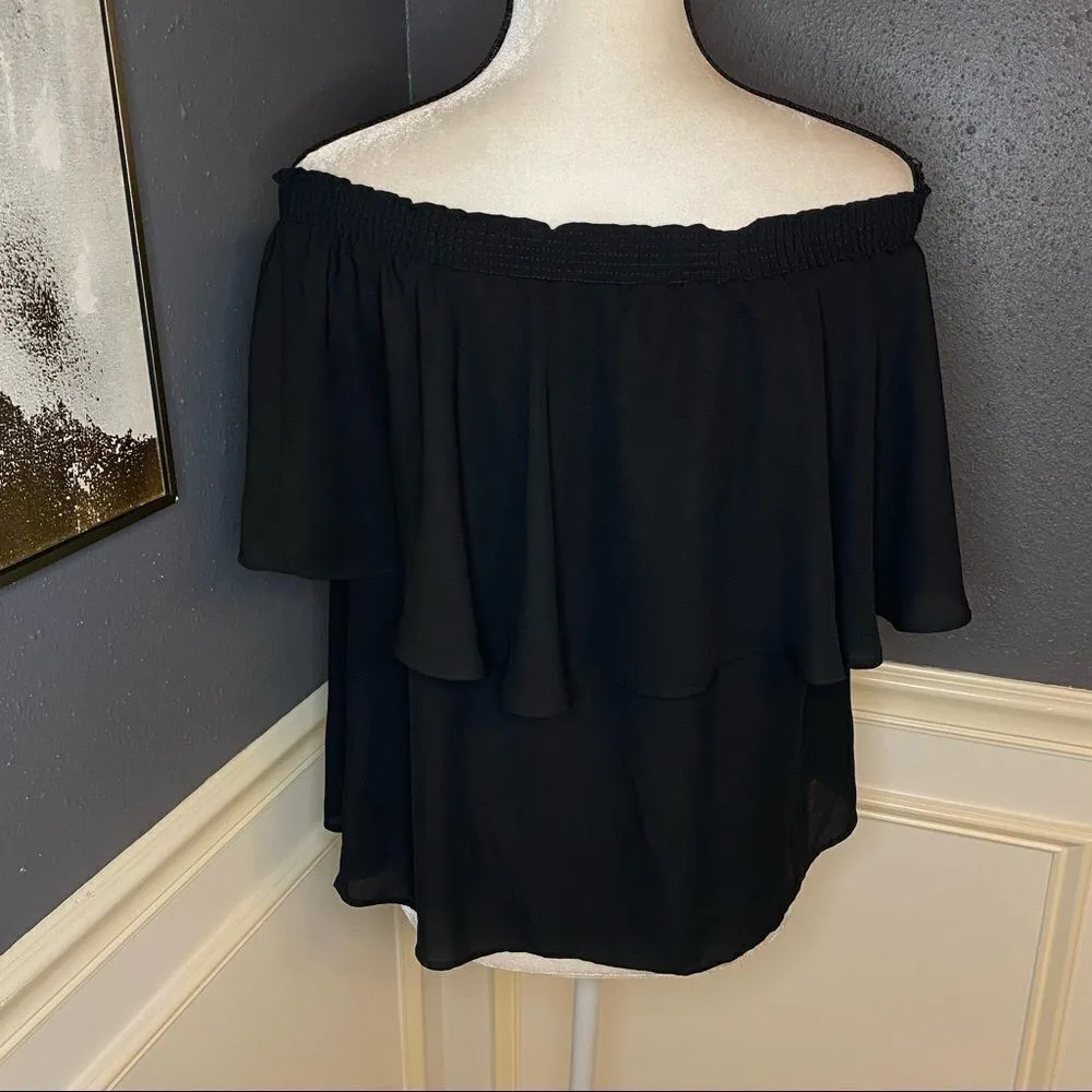 Show Me Your Mumu Chiquita Off Shoulder Top - Image 9