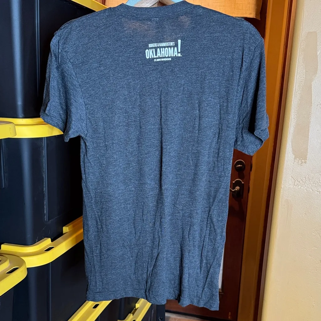 Rodger’s & Hammerstein Oklahoma OK! Gray Graphic T - Image 5