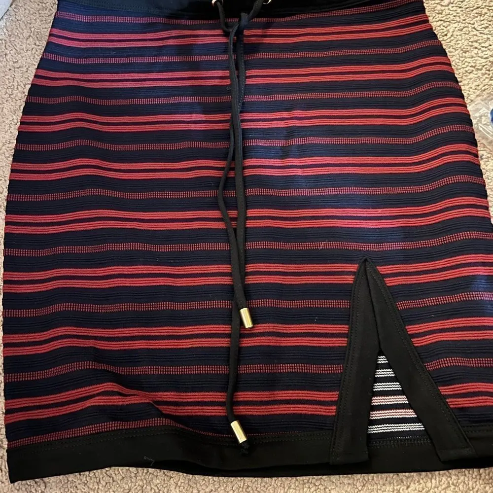 Lovers + friends small mini skirt - Image 3