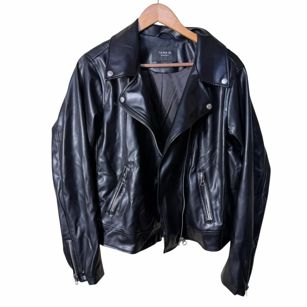 Torrid Faux Leather Moto Jacket Size 2X - Image 3