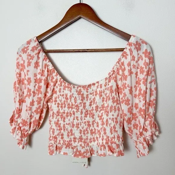 Kendall + Kylie NWT Coral Floral Crop Top Small Summer Ruffle Cut Out Tie Front Pink - Image 7