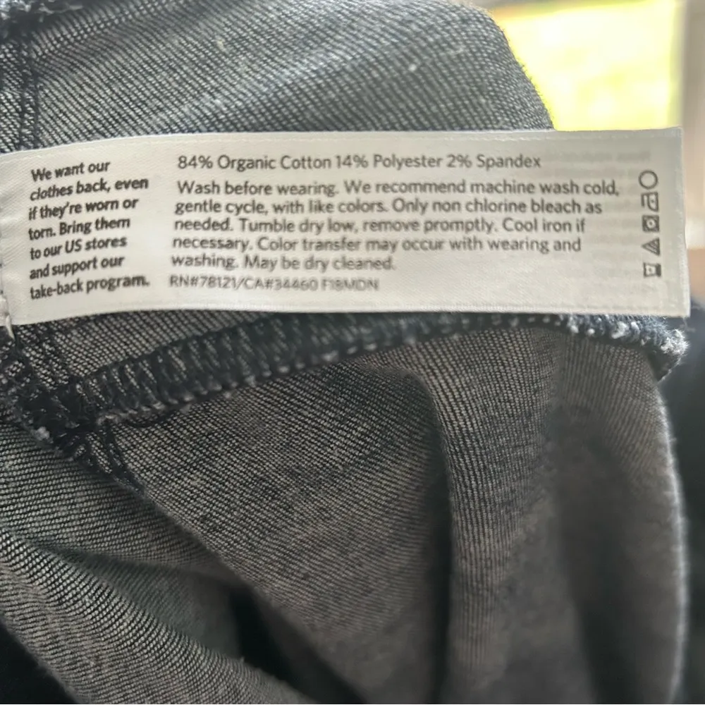 Eileen Fisher Organic Cotton Pull On Denim Jegging Dark Jeans Q29 - Image 4