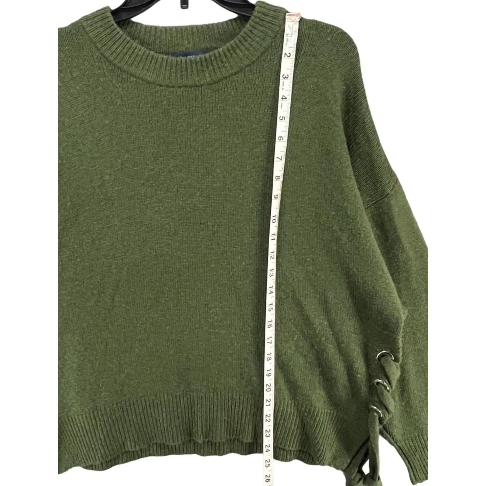 Saks Fifth Avenue Sweater Medium Green Merino Wool Cashmere Fuzzy Lace Up Cozy - Image 8