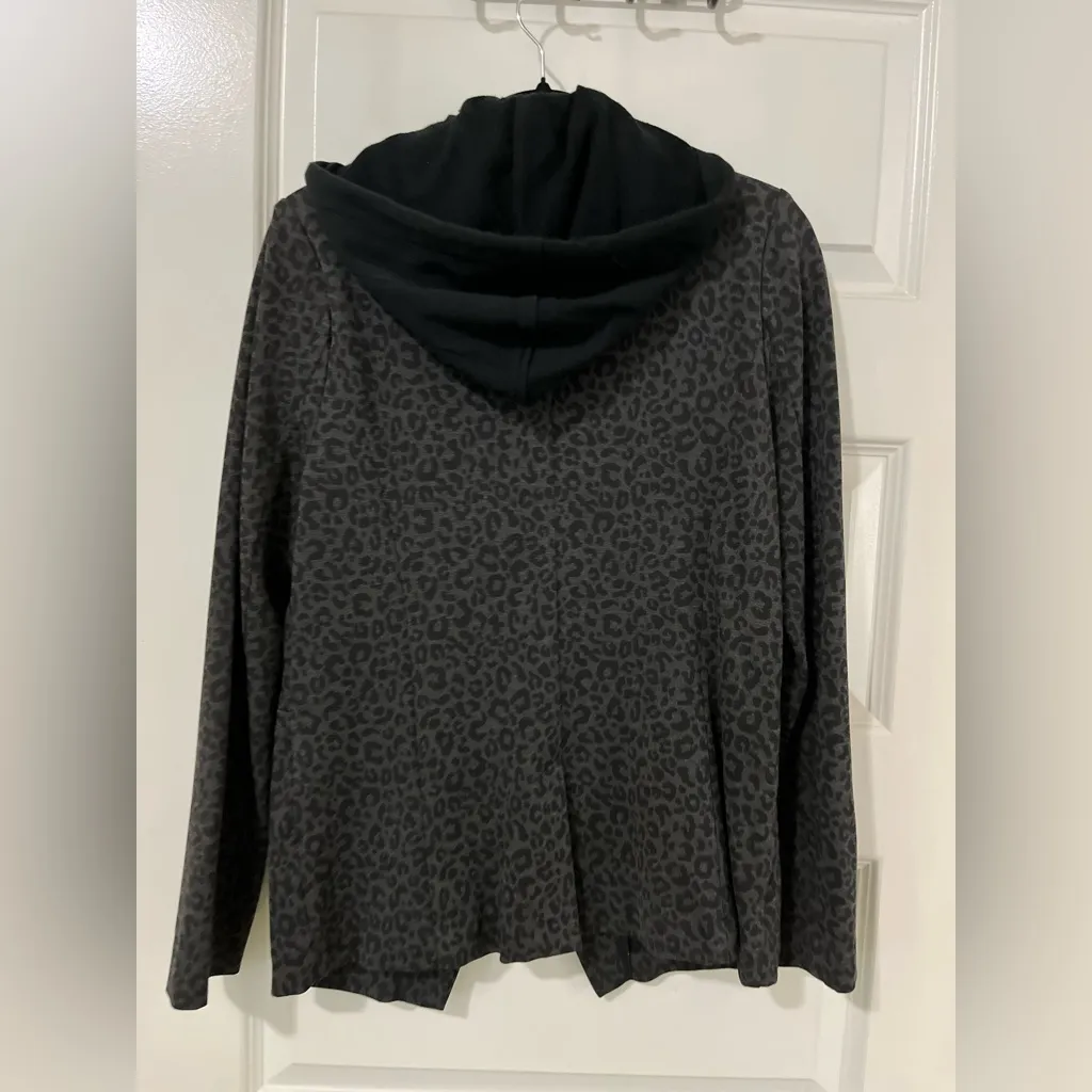 Bagatelle Women's Leopard Print Blazer - Image 6