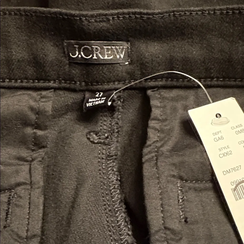 J Crew women’s Denim short with sailor pockets gold buttons black Size 27 NWT - Image 7