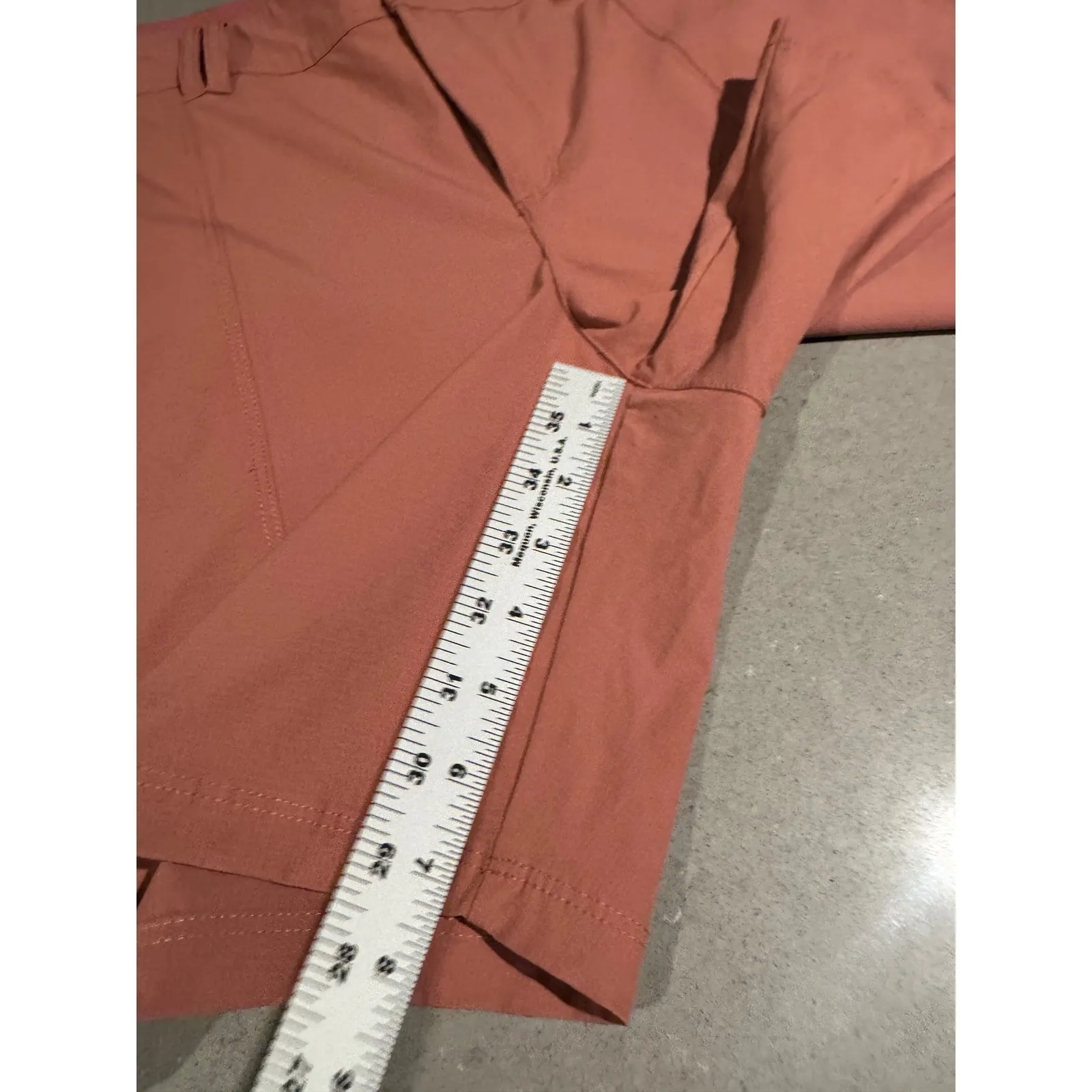 Gerry Women's Coral Pink Cargo Hiking Shorts Size L/G Quick‎ Dry Zip Pockets Size L - Image 4