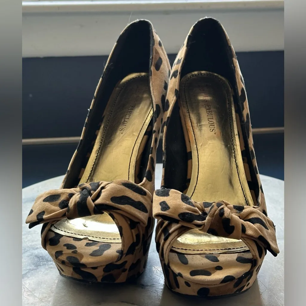 JustFab Browns & Black Leopard Animal Print Pep Toe Bow Stiletto Heels Sz 10. - Image 3