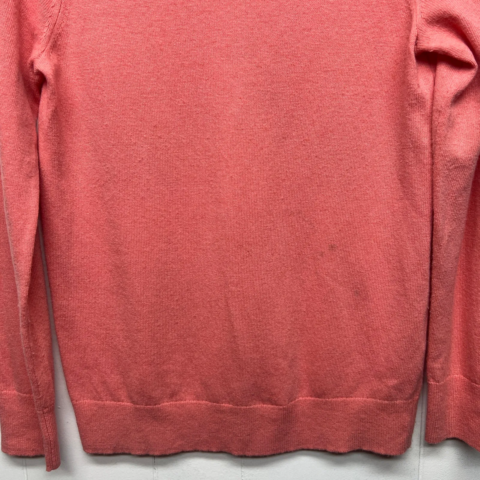 Banana Republic Fine Italian Yarn Merino Extra Fine Wool Cashmere Womens Sweater - Image 4