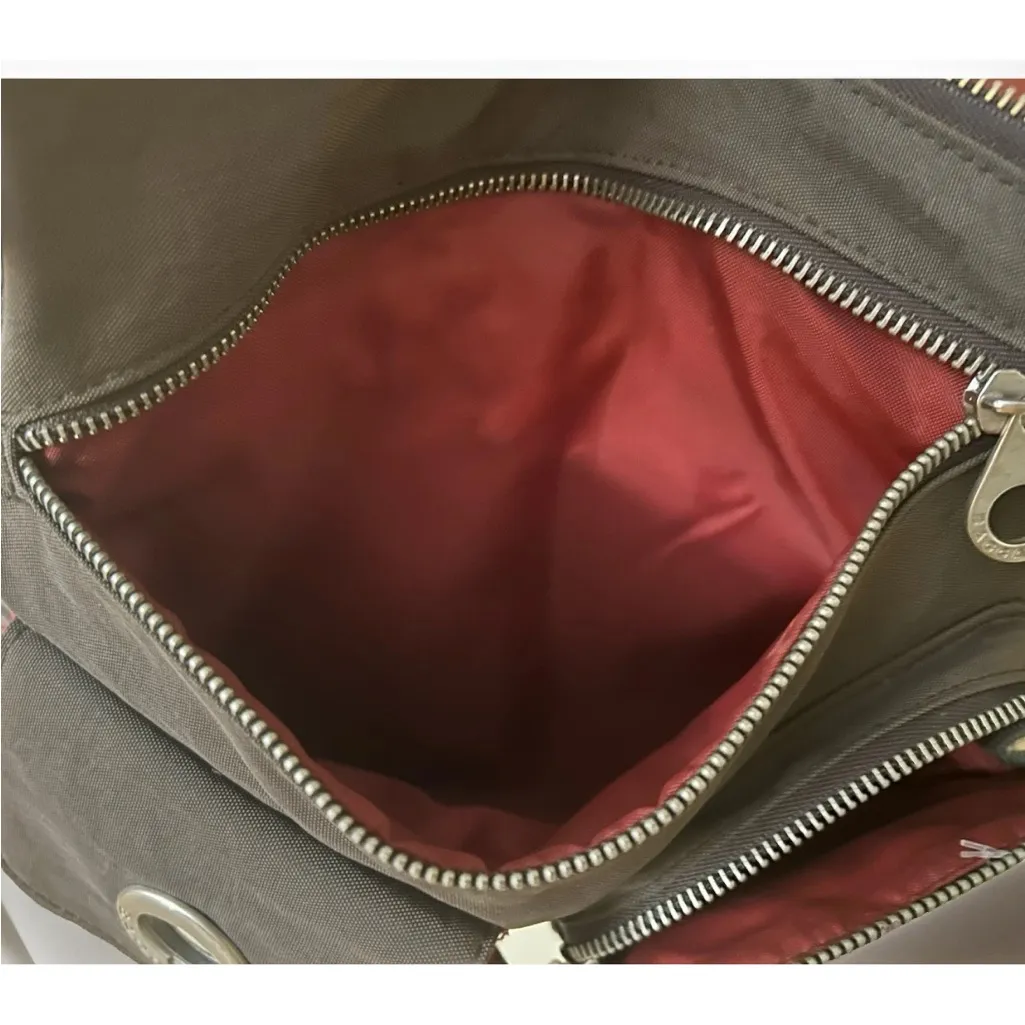 Baggallini Crossbody Messenger Sling Bag - Purse - Image 4