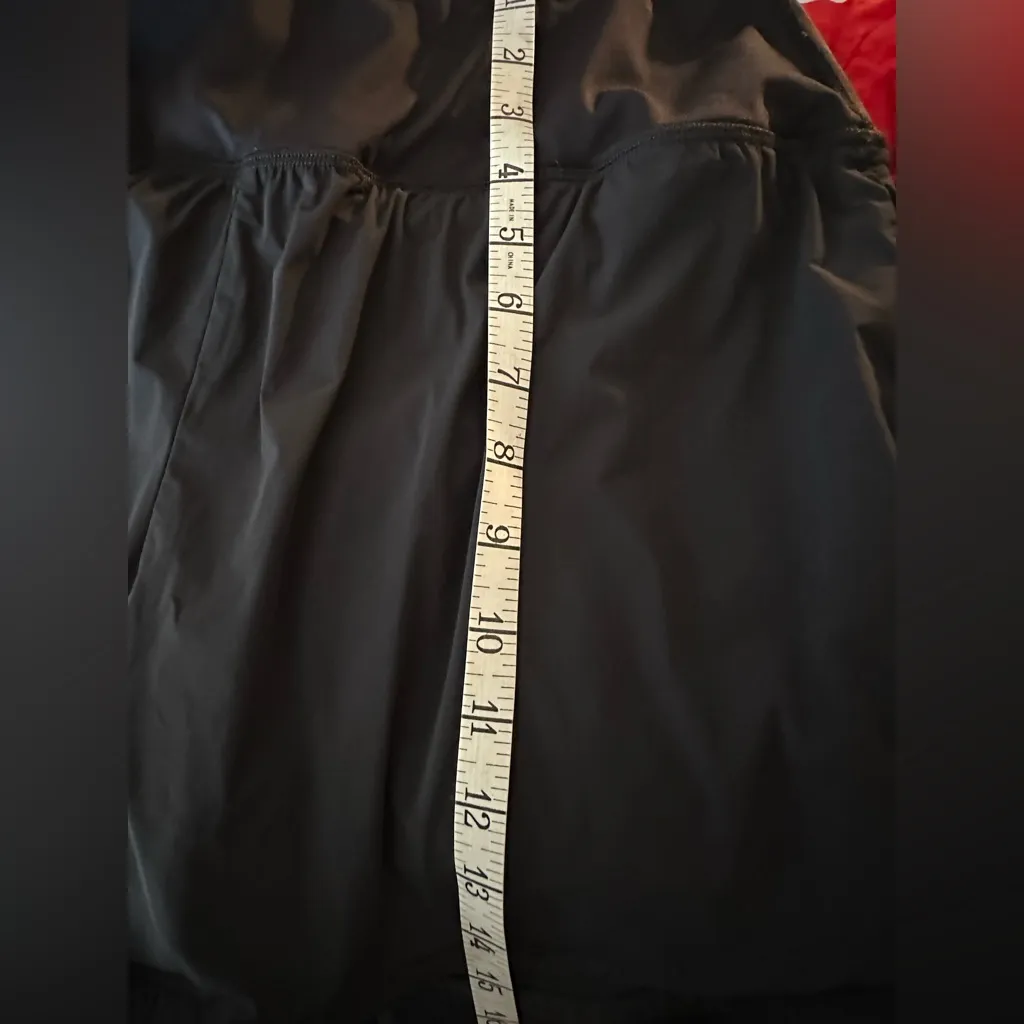 Spyder Women's Woven Short Size Large - Image 8