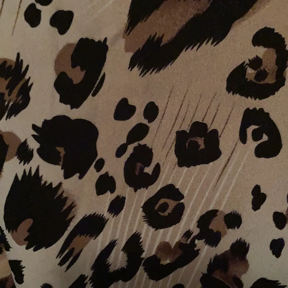 Misguided leopard print sweetheart mini dress - Image 5