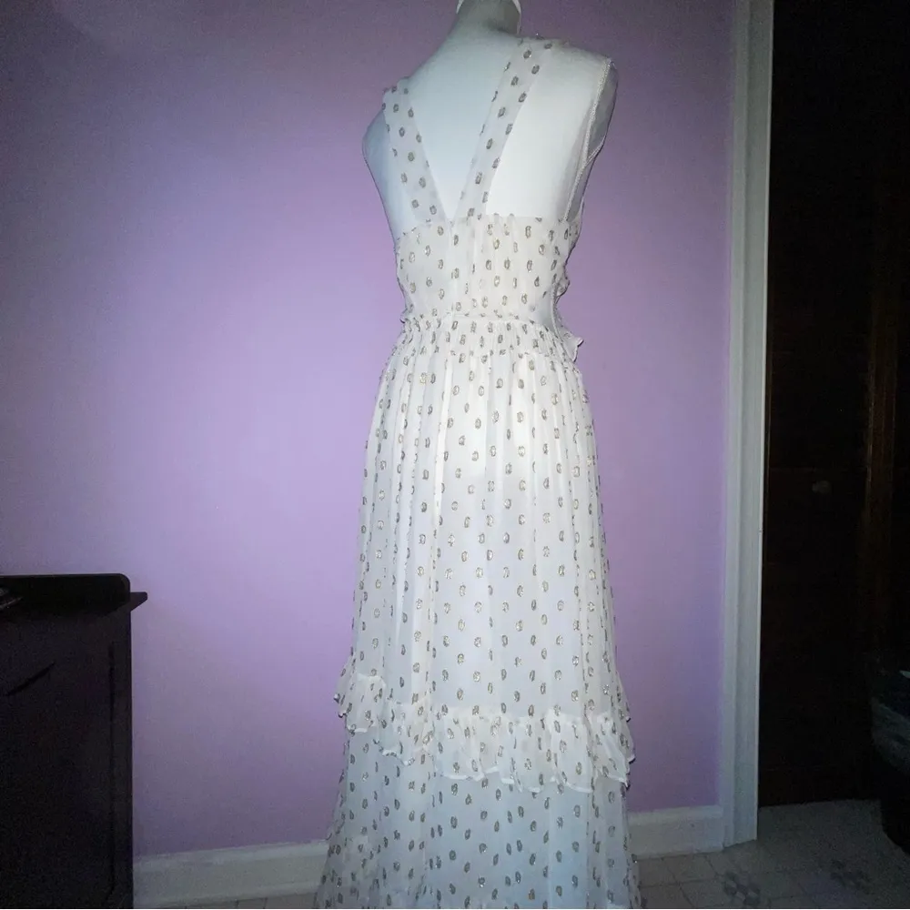 NEW En Creme Maxi Dress M Boho Metallic Polka Dot Cutout Ruffle Tiered - Image 7