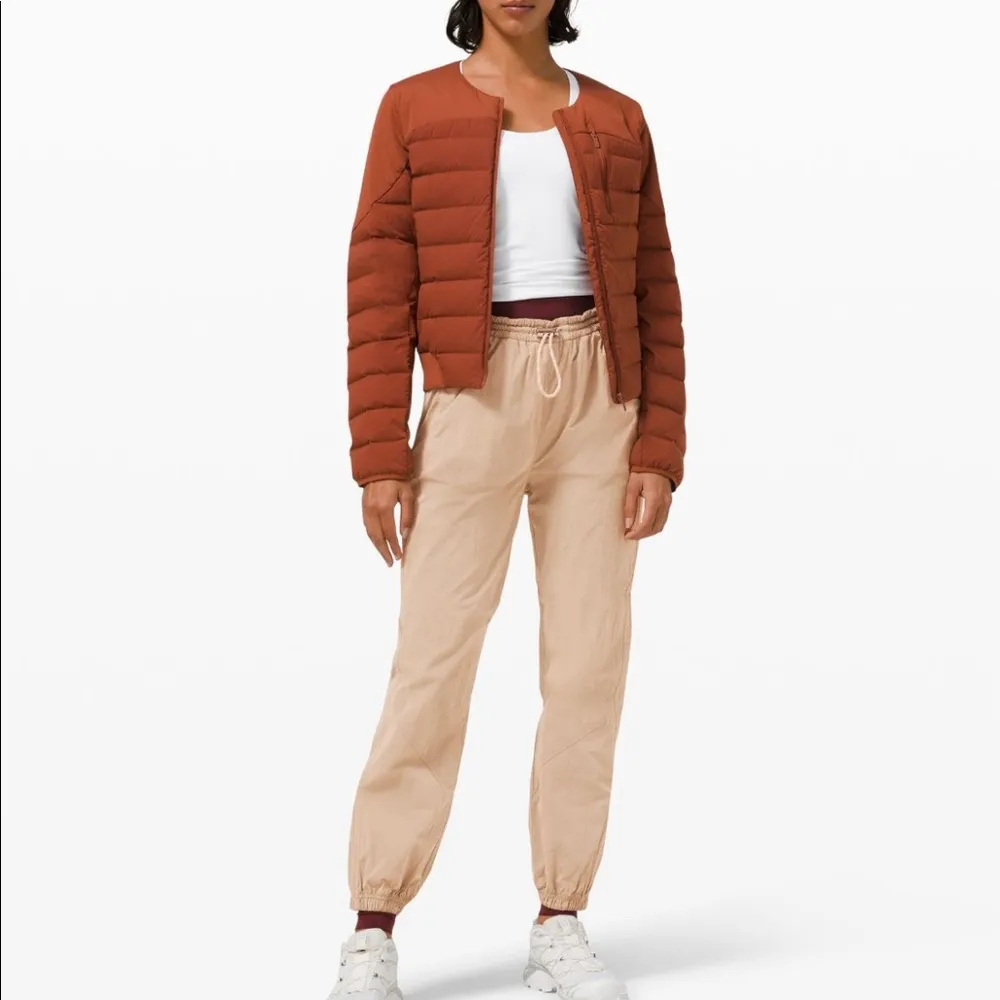 Lululemon Evergreen Track Pant NWT Beige Size 10 - Image 5