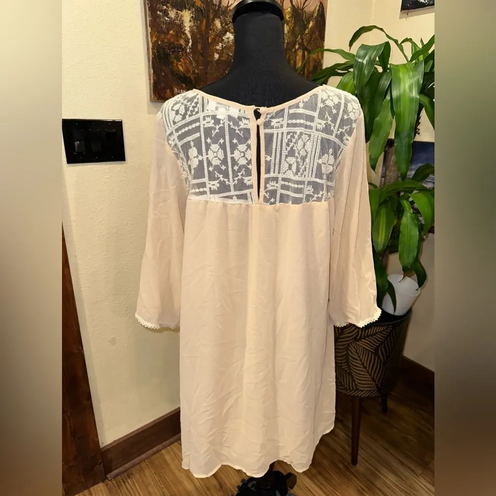Umgee Beige Lace Mini Dress Size Large - Image 4