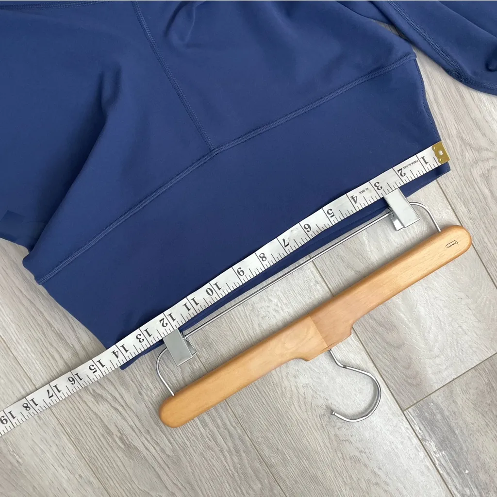 Lululemon Align Leggings 25" graphic pant womens Navy Blue (size 12) athleisure - Image 4