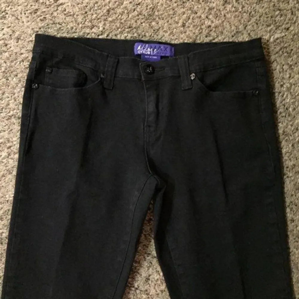 Miley Cyrus Maxazaria Black Jeans Juniors 13 Excellent Condition - Image 3