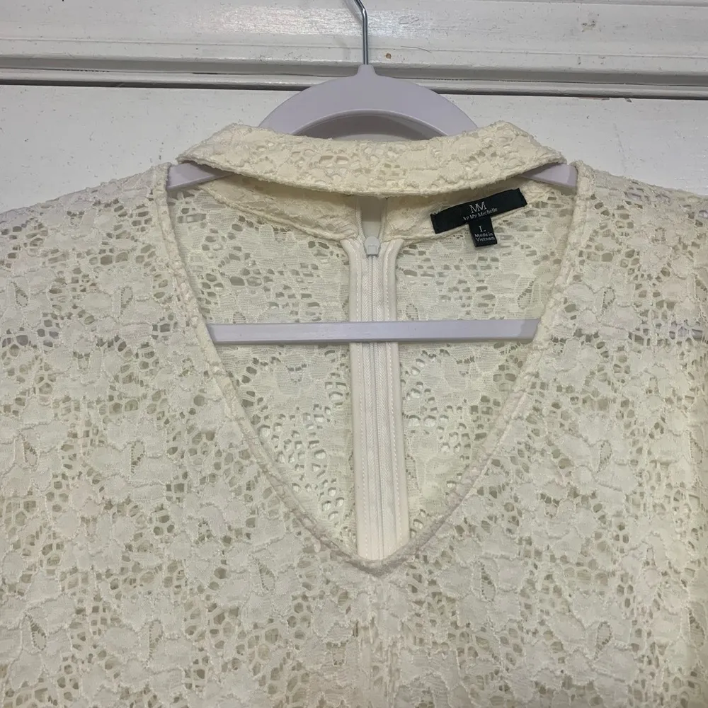 NWT My Michelle Large Lace Long Sleeve Keyhole Neckline Blouse.       1486 - Image 2