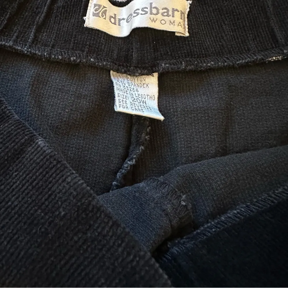 dressbarn Woman Black Stretch Elastic Waistband Crop Corduroy Pants Size 24W - Image 7
